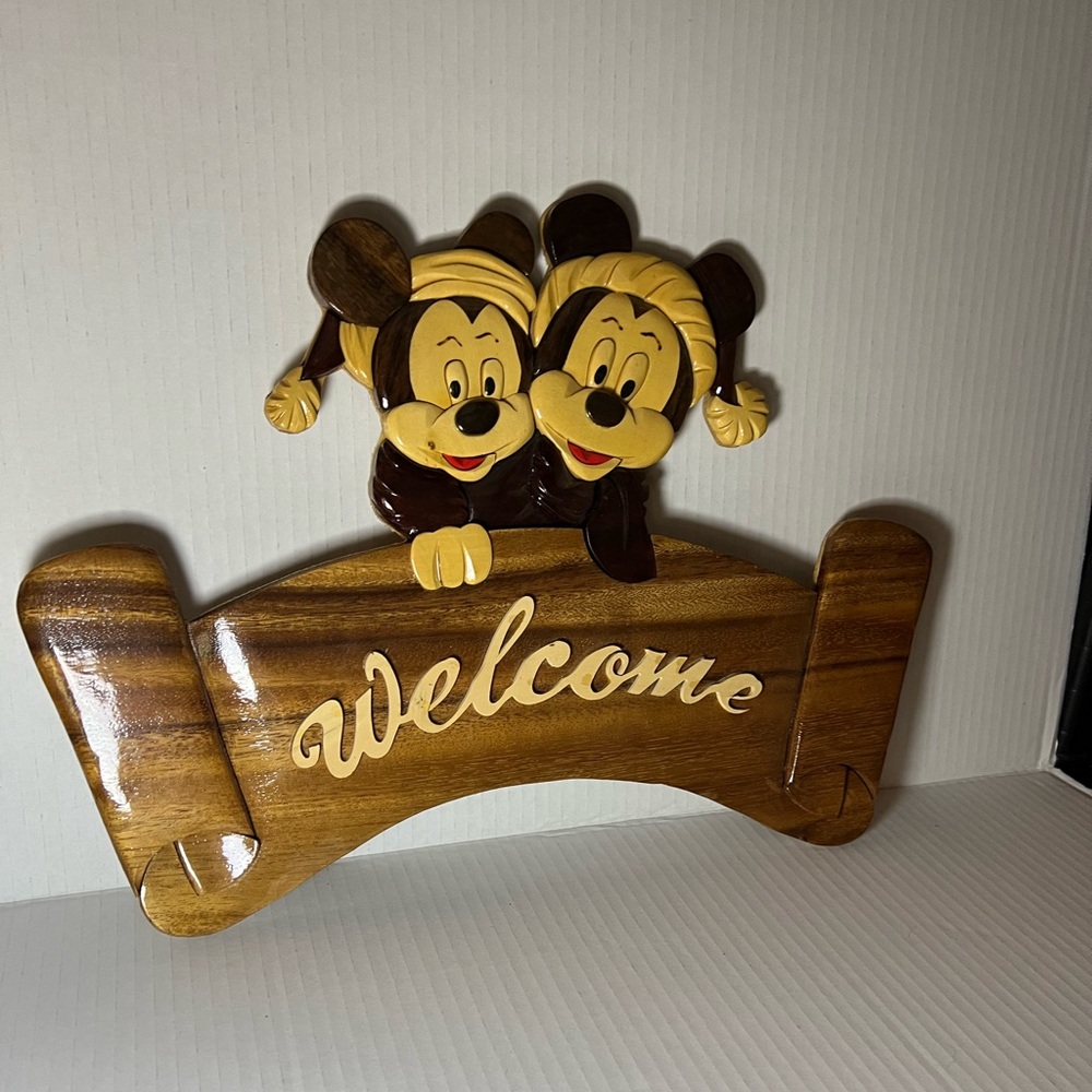 Vintage Wooden Welcome Sign with Mickey and Minnie
